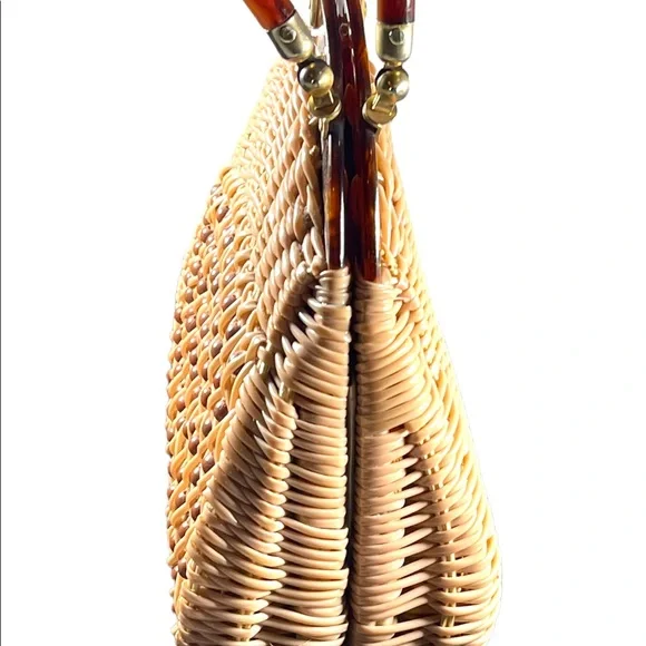 #37 VTG  Wicker Lucite handle fancy woven basket bead purse - Picture 10 of 16